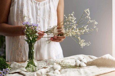 How to Make A Macramé Plant Hanger